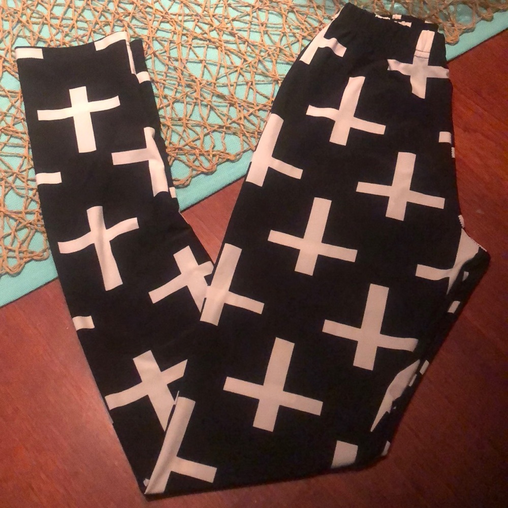 Girls leggings youth large